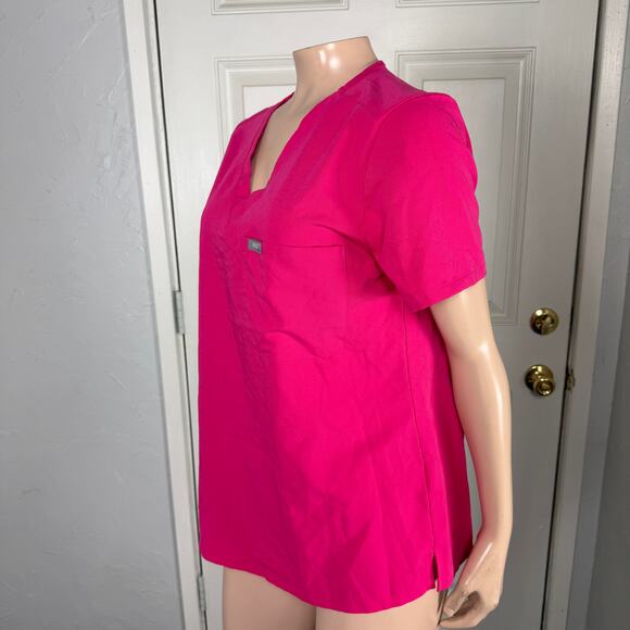 Figs Women's Scrub Top Small Shirt Short Sleeve Maternity Nurse Breast Cancer P6 - Picture 3 of 7